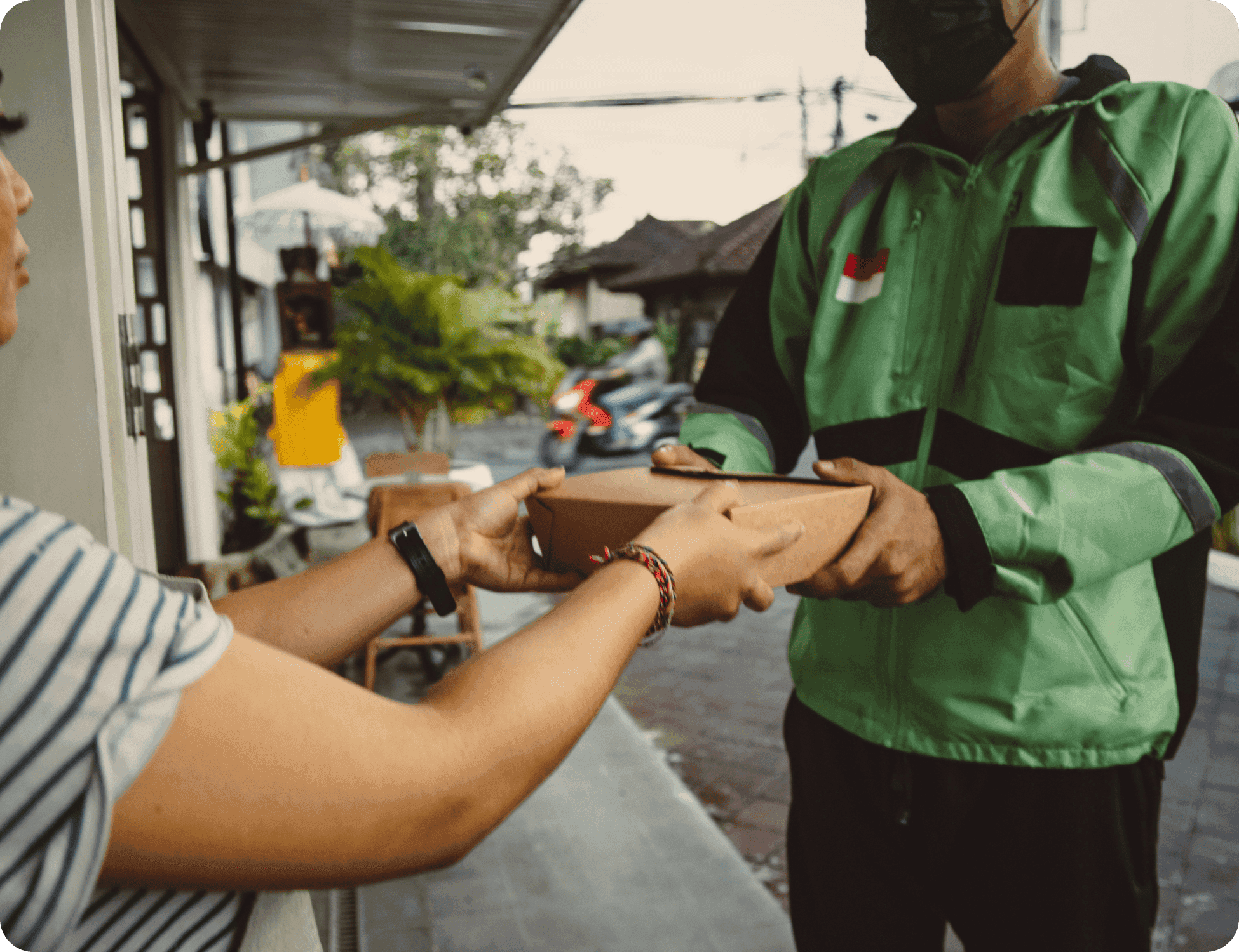Kirim Paket Instan Tanpa Menunggu